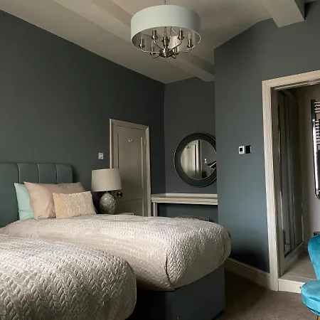 Old Daltongate House Couette-café 3*