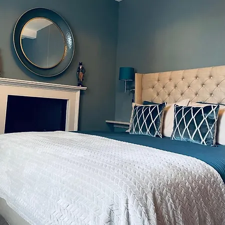 Old Daltongate House Bed & Breakfast Ulverston